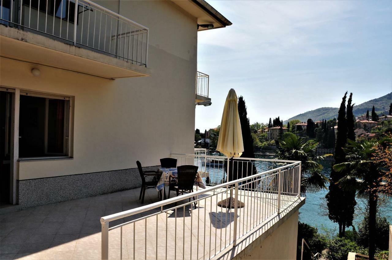 Apartmani Kadmen Ika Exterior photo